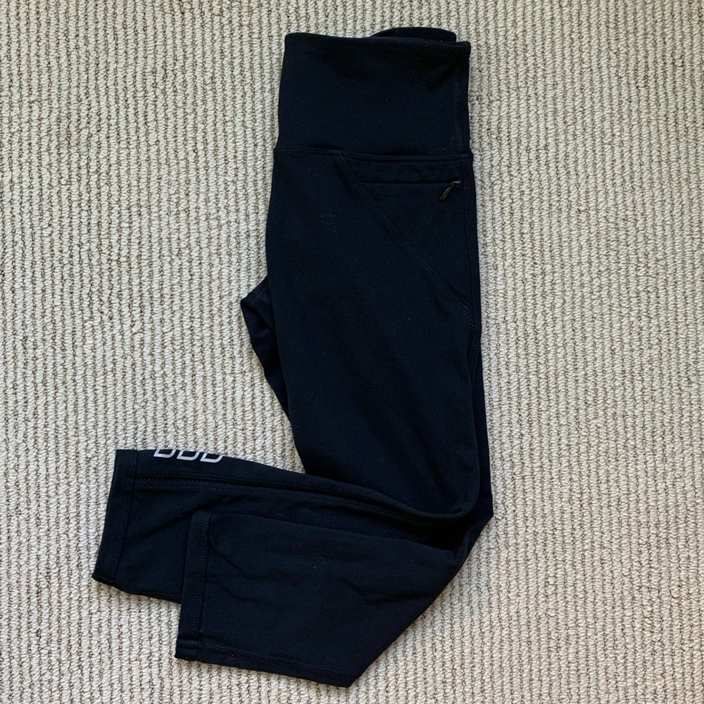Lorna Jane Black 7/8 Tight (Size XS)